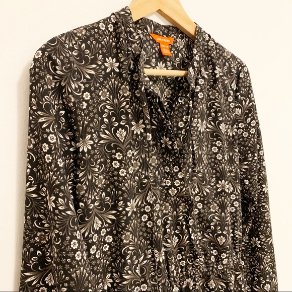 Joe Fresh Floral Print V Neck Button Mini Dress XS - Picture 3 of 7